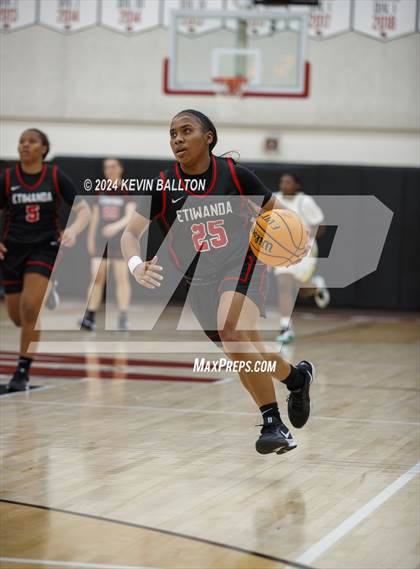 Thumbnail 2 in Ontario Christian @ Etiwanda photogallery.