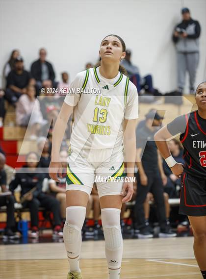 Thumbnail 2 in Ontario Christian @ Etiwanda photogallery.