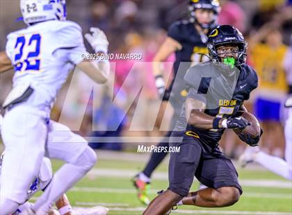 Thumbnail 3 in Klein @ Klein Oak photogallery.