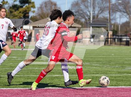 Thumbnail 2 in Terrell vs. Life Waxahachie (Terrell Winter Classic) photogallery.