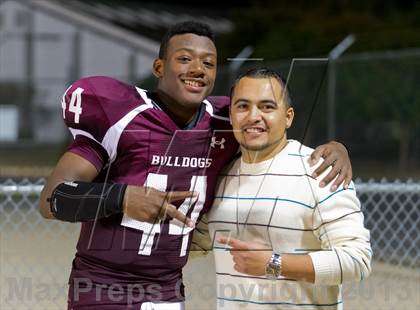 Thumbnail 1 in Sabinal vs. La Pryor (UIL 1A D2 Region 4 Regional Playoffs) photogallery.