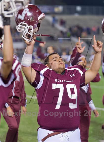 Thumbnail 3 in Sabinal vs. La Pryor (UIL 1A D2 Region 4 Regional Playoffs) photogallery.