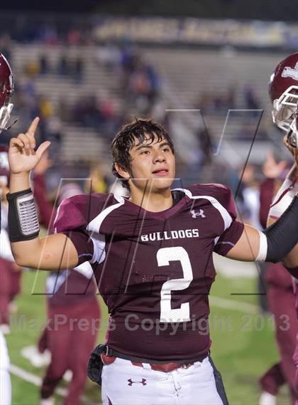 Thumbnail 3 in Sabinal vs. La Pryor (UIL 1A D2 Region 4 Regional Playoffs) photogallery.