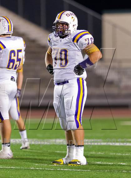 Thumbnail 2 in Sabinal vs. La Pryor (UIL 1A D2 Region 4 Regional Playoffs) photogallery.
