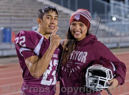 Thumbnail 1 in Sabinal vs. La Pryor (UIL 1A D2 Region 4 Regional Playoffs) photogallery.