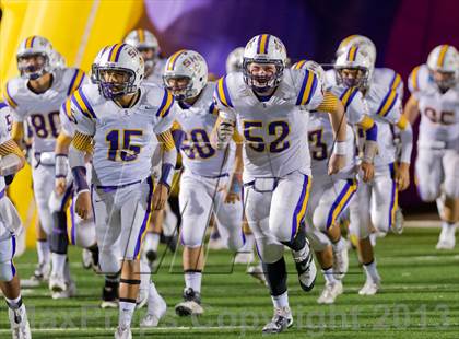Thumbnail 1 in Sabinal vs. La Pryor (UIL 1A D2 Region 4 Regional Playoffs) photogallery.