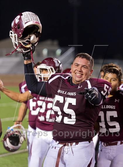 Thumbnail 3 in Sabinal vs. La Pryor (UIL 1A D2 Region 4 Regional Playoffs) photogallery.