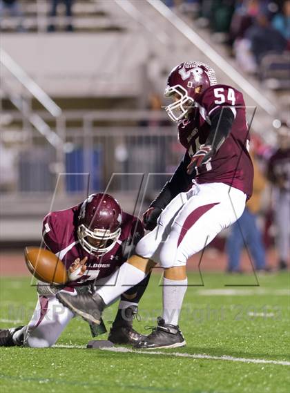 Thumbnail 3 in Sabinal vs. La Pryor (UIL 1A D2 Region 4 Regional Playoffs) photogallery.