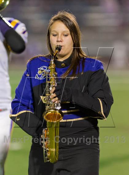 Thumbnail 3 in Sabinal vs. La Pryor (UIL 1A D2 Region 4 Regional Playoffs) photogallery.