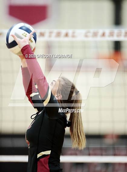 Thumbnail 2 in Birdville vs Keller Central photogallery.