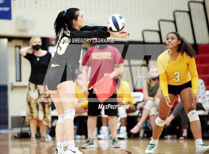 Thumbnail 3 in Birdville vs Keller Central photogallery.