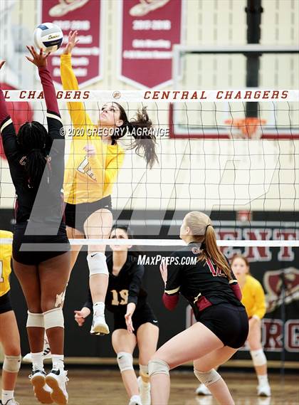 Thumbnail 3 in Birdville vs Keller Central photogallery.