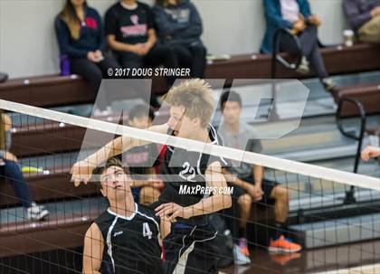 Thumbnail 2 in Pacific Collegiate vs. Saratoga (CIF CCS D2 Final) photogallery.