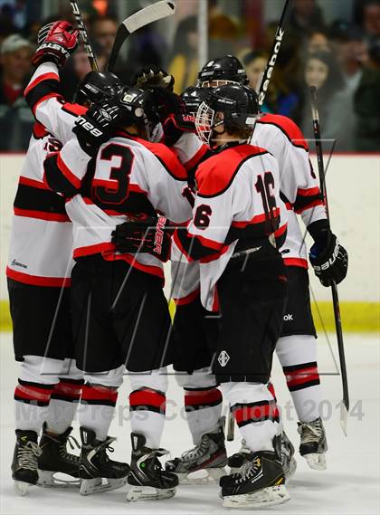 Thumbnail 1 in Fairfield Warde/Ludlowe @ Branford photogallery.