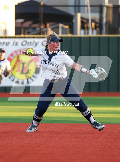 Thumbnail 2 in Lovejoy vs Walnut Grove photogallery.