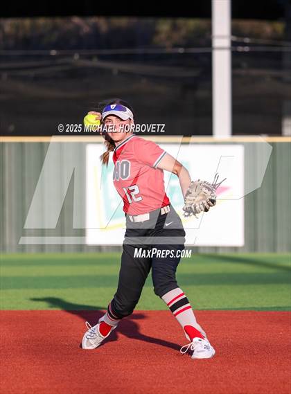 Thumbnail 2 in Lovejoy vs Walnut Grove photogallery.