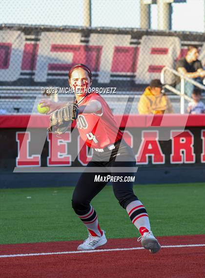 Thumbnail 3 in Lovejoy vs Walnut Grove photogallery.