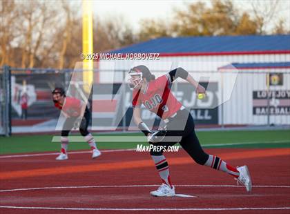 Thumbnail 2 in Lovejoy vs Walnut Grove photogallery.