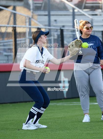 Thumbnail 2 in Lovejoy vs Walnut Grove photogallery.