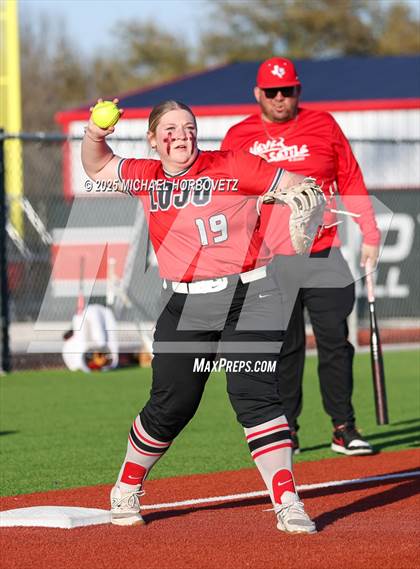 Thumbnail 2 in Lovejoy vs Walnut Grove photogallery.