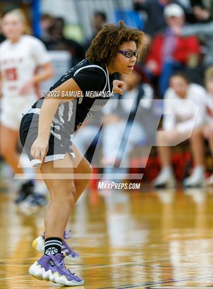 Thumbnail 2 in Lincoln Northeast vs. Lincoln High (HAC Tournament Final) photogallery.