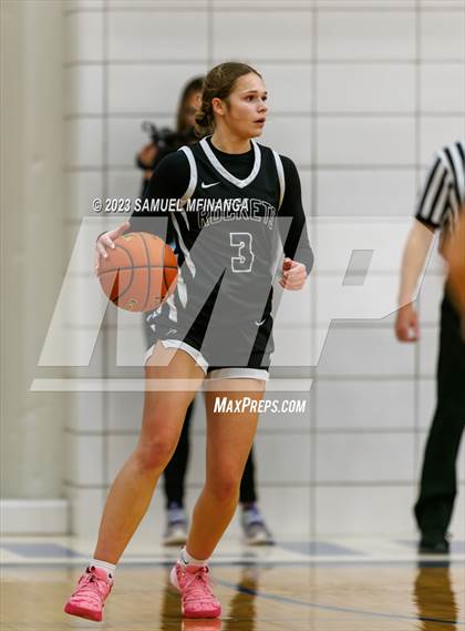 Thumbnail 2 in Lincoln Northeast vs. Lincoln High (HAC Tournament Final) photogallery.