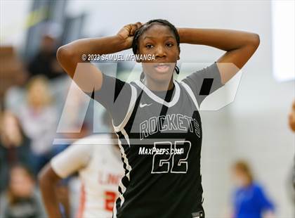 Thumbnail 2 in Lincoln Northeast vs. Lincoln High (HAC Tournament Final) photogallery.