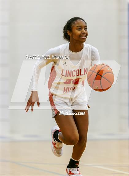 Thumbnail 2 in Lincoln Northeast vs. Lincoln High (HAC Tournament Final) photogallery.