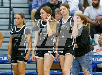 Thumbnail 3 in Lincoln Northeast vs. Lincoln High (HAC Tournament Final) photogallery.