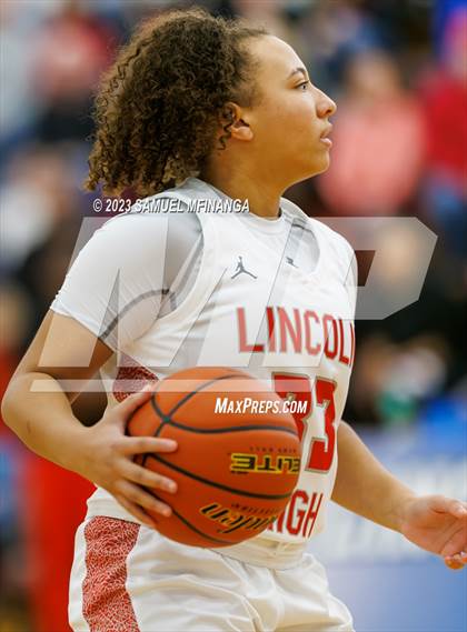 Thumbnail 3 in Lincoln Northeast vs. Lincoln High (HAC Tournament Final) photogallery.