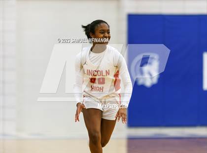 Thumbnail 3 in Lincoln Northeast vs. Lincoln High (HAC Tournament Final) photogallery.