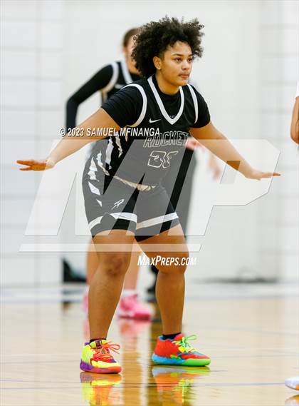 Thumbnail 1 in Lincoln Northeast vs. Lincoln High (HAC Tournament Final) photogallery.