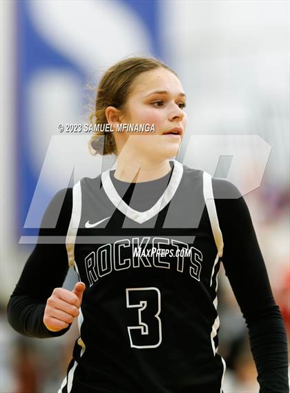 Thumbnail 3 in Lincoln Northeast vs. Lincoln High (HAC Tournament Final) photogallery.