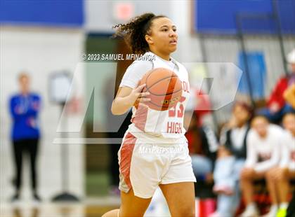 Thumbnail 2 in Lincoln Northeast vs. Lincoln High (HAC Tournament Final) photogallery.