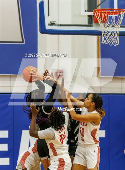 Thumbnail 1 in Lincoln Northeast vs. Lincoln High (HAC Tournament Final) photogallery.