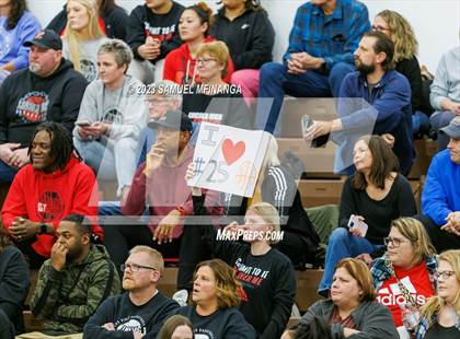 Thumbnail 3 in Lincoln Northeast vs. Lincoln High (HAC Tournament Final) photogallery.