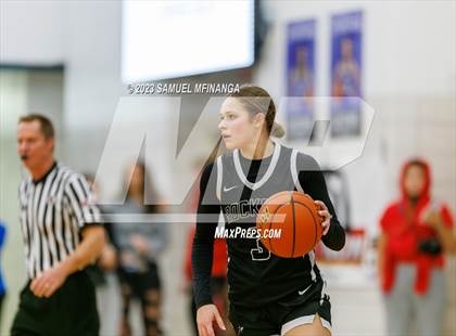 Thumbnail 2 in Lincoln Northeast vs. Lincoln High (HAC Tournament Final) photogallery.