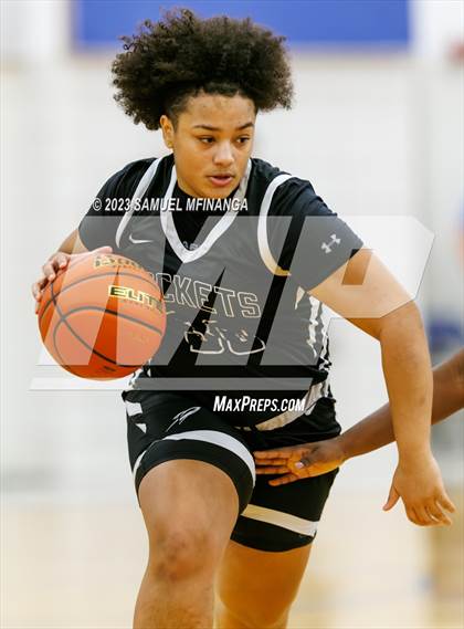 Thumbnail 1 in Lincoln Northeast vs. Lincoln High (HAC Tournament Final) photogallery.