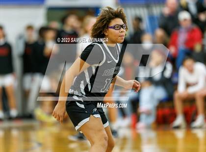 Thumbnail 3 in Lincoln Northeast vs. Lincoln High (HAC Tournament Final) photogallery.