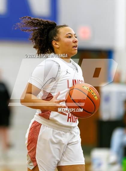 Thumbnail 1 in Lincoln Northeast vs. Lincoln High (HAC Tournament Final) photogallery.