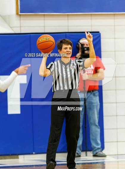 Thumbnail 3 in Lincoln Northeast vs. Lincoln High (HAC Tournament Final) photogallery.