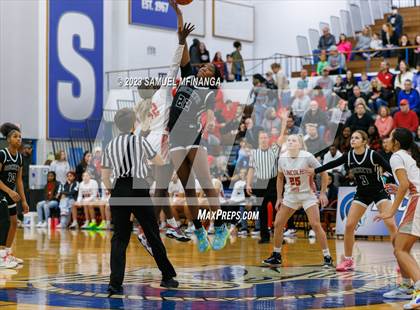 Thumbnail 3 in Lincoln Northeast vs. Lincoln High (HAC Tournament Final) photogallery.