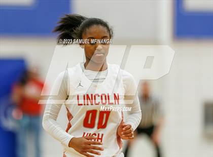 Thumbnail 3 in Lincoln Northeast vs. Lincoln High (HAC Tournament Final) photogallery.