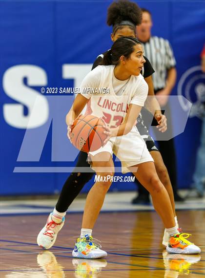 Thumbnail 2 in Lincoln Northeast vs. Lincoln High (HAC Tournament Final) photogallery.
