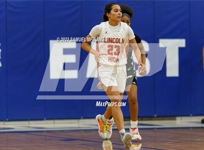 Thumbnail 3 in Lincoln Northeast vs. Lincoln High (HAC Tournament Final) photogallery.