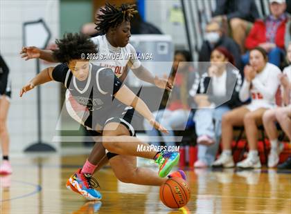 Thumbnail 3 in Lincoln Northeast vs. Lincoln High (HAC Tournament Final) photogallery.