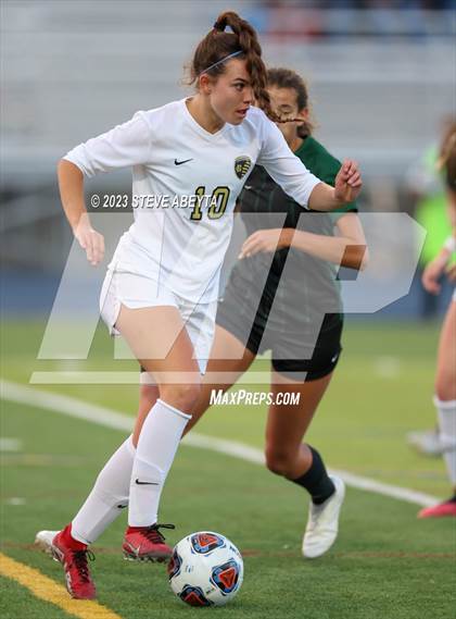 Thumbnail 2 in Rock Canyon vs Pine Creek (CHSAA 5A Q-Final) photogallery.