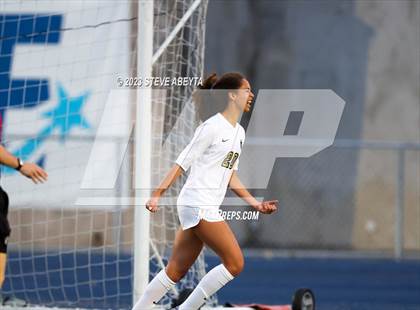 Thumbnail 3 in Rock Canyon vs Pine Creek (CHSAA 5A Q-Final) photogallery.