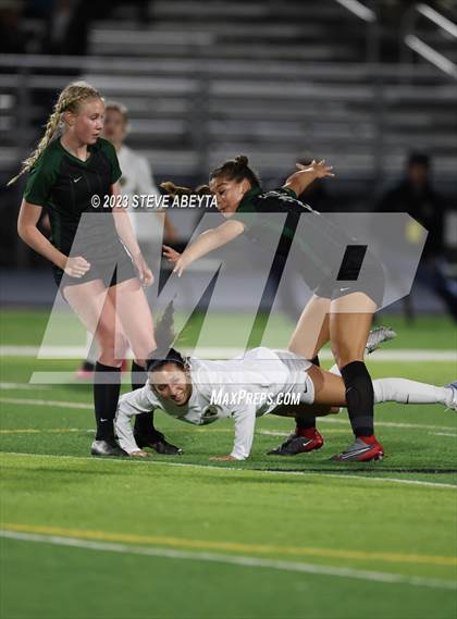 Thumbnail 2 in Rock Canyon vs Pine Creek (CHSAA 5A Q-Final) photogallery.
