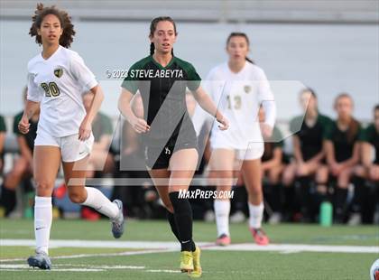 Thumbnail 3 in Rock Canyon vs Pine Creek (CHSAA 5A Q-Final) photogallery.